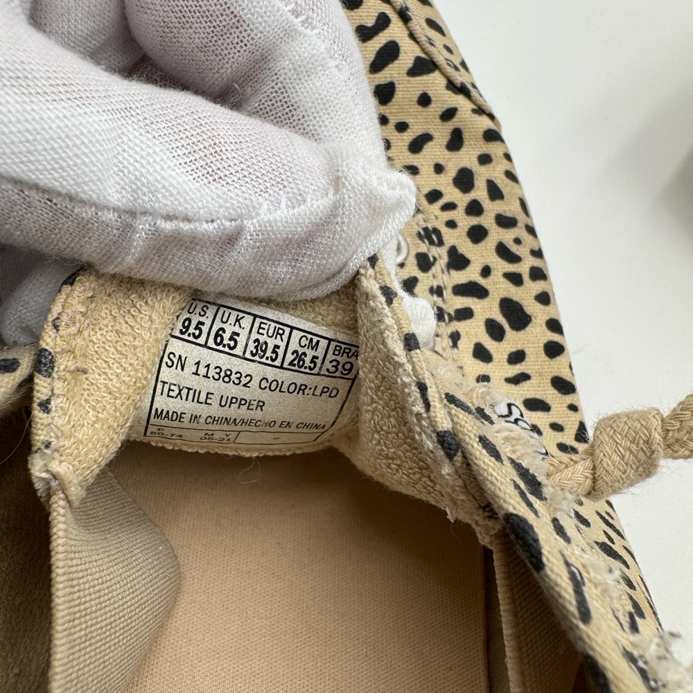 BOBS Sneakers - Picture 9 of 9